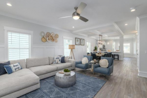 15% off 7 Night Stays Aug- Oct New Beach House Private Pool Free Activities